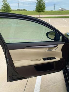 2016 Lexus ES 350 Base