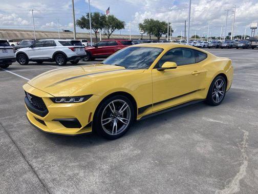 2024 Ford Mustang EcoBoost