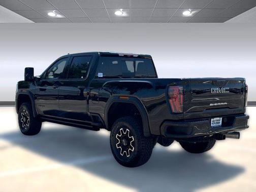 2024 GMC Sierra 2500 AT4