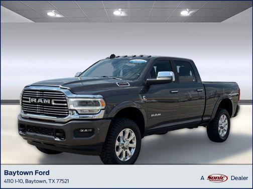 2022 RAM 2500 Laramie Crew Cab 4x4 6'4' Box
