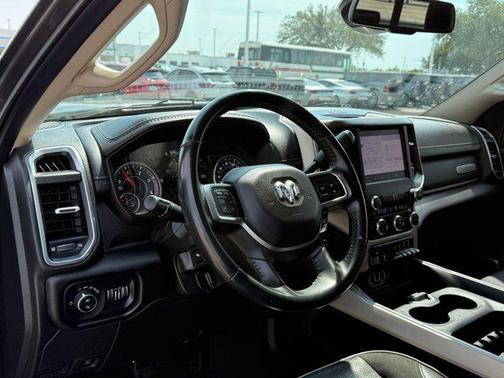 2022 RAM 2500 Laramie Crew Cab 4x4 6'4' Box