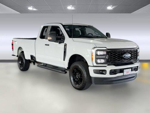 2023 Ford F-350 XL