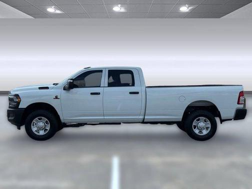 2024 RAM 2500 Tradesman Crew Cab 4x4 8' Box