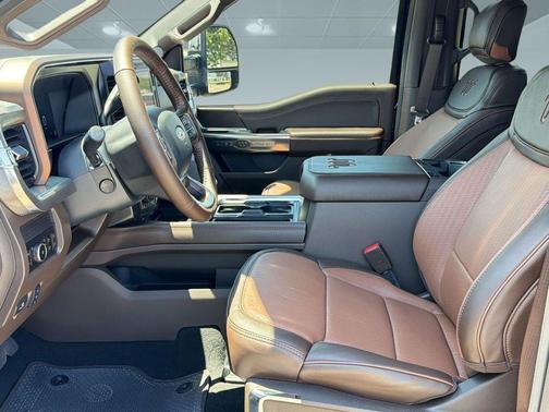 Agate Black Metallic 2026 Ford F-250 King Ranch