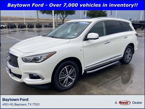 2017 INFINITI QX60 Base
