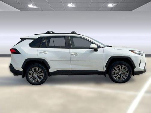 2023 Toyota RAV4 Hybrid XLE Premium
