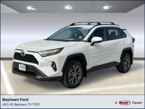 2023 Toyota RAV4 Hybrid XLE Premium