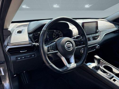 2021 Nissan Altima 2.5 SL