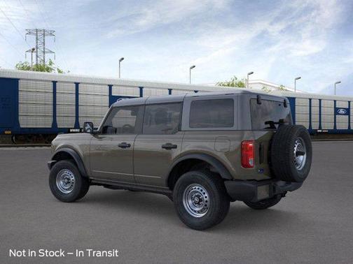 2025 Ford Bronco Base