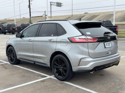 2020 Ford Edge ST