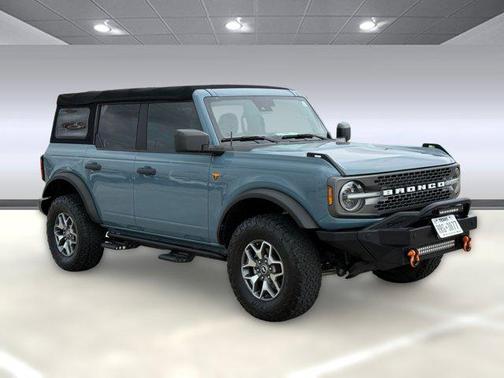 2022 Ford Bronco Badlands
