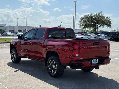 2024 Chevrolet Colorado LT