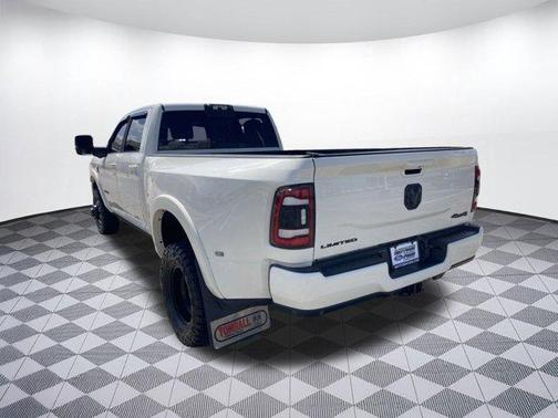 2024 RAM 3500 Limited Crew Cab 4x4 8' Box