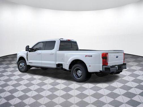 2025 Ford F-350 Lariat
