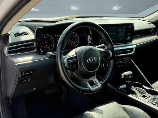 2021 Kia K5 EX