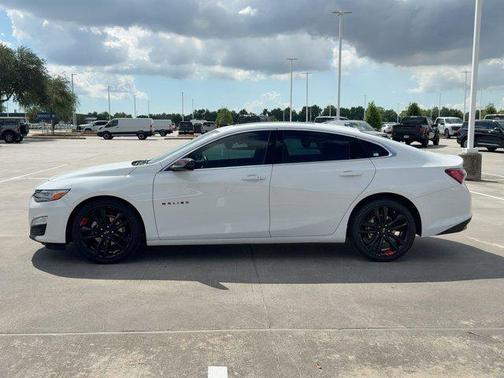 2023 Chevrolet Malibu FWD 2LT