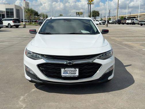 2023 Chevrolet Malibu FWD 2LT