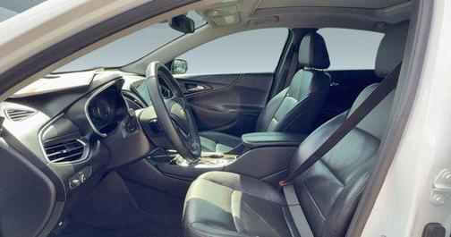 2023 Chevrolet Malibu FWD 2LT