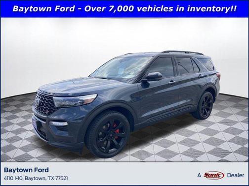 2022 Ford Explorer ST