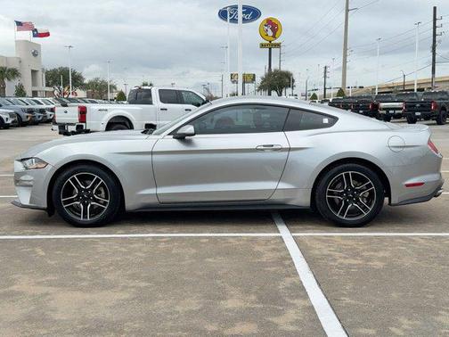 2020 Ford Mustang EcoBoost