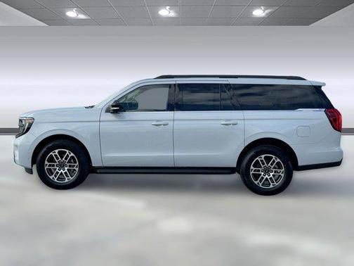 2025 Ford Expedition Max Active 4x2