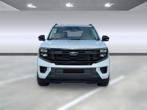2025 Ford Expedition Max Active 4x2