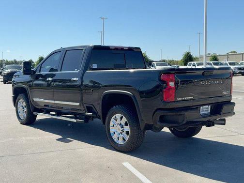 2024 Chevrolet Silverado 2500 High Country