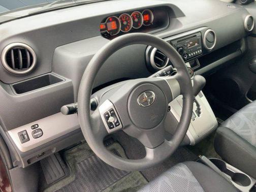 2012 Scion xB Release Series 9.0