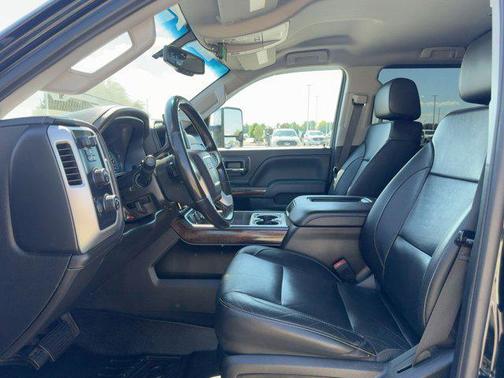2019 GMC Sierra 2500 SLT