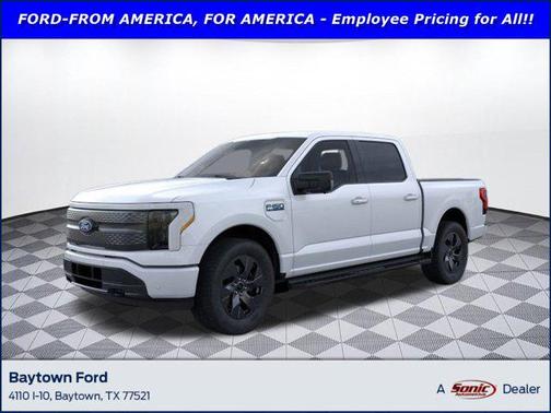 2025 Ford F-150 Lightning Flash