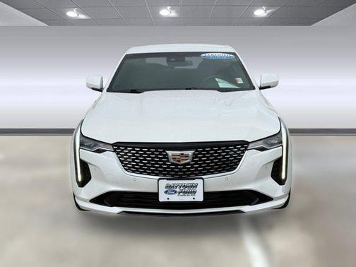 2023 Cadillac CT4 Premium Luxury
