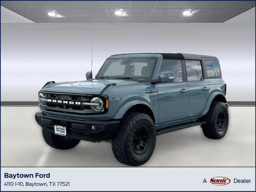 2023 Ford Bronco Outer Banks