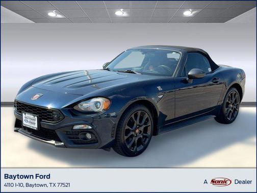 2019 FIAT 124 Spider Base