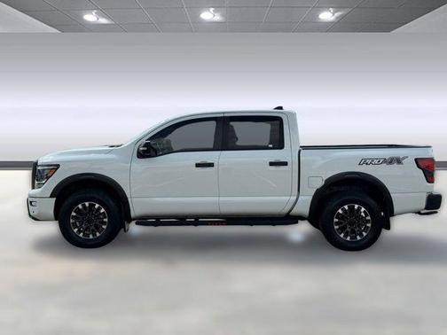 2024 Nissan Titan PRO-4X