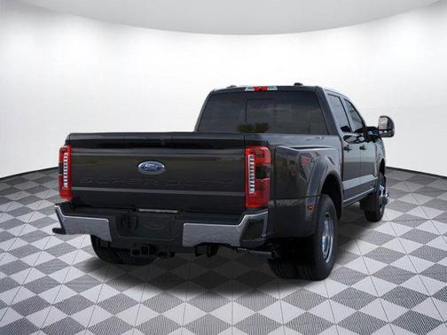 2025 Ford F-350 Lariat