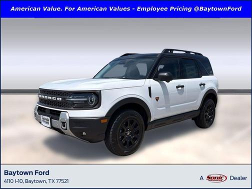 Oxford White 2026 Ford Bronco Sport Badlands