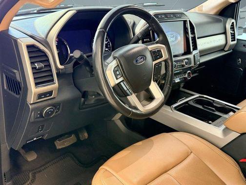 2022 Ford F-450 Lariat