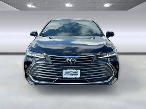 2022 Toyota Avalon Limited