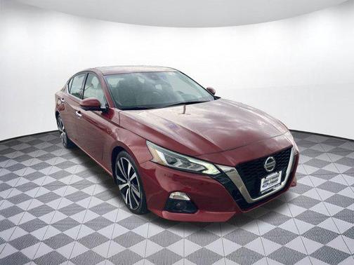 2020 Nissan Altima Platinum FWD