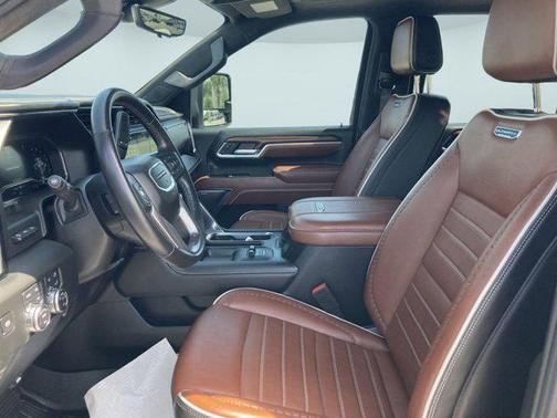 2024 GMC Sierra 2500 Denali Ultimate