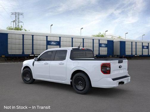 2025 Ford Maverick Lobo Standard