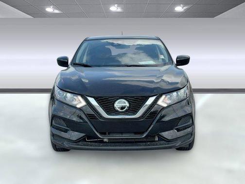 2022 Nissan Rogue Sport S