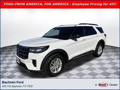 2025 Ford Explorer Active