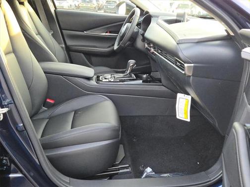 2025 Mazda CX-30 Select