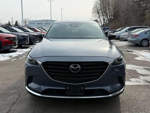 2023 Mazda CX-9 Carbon Edition