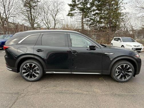 2026 Mazda CX-90 PHEV Premium Plus