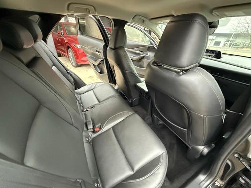 2022 Mazda CX-30 2.5 S Select Package