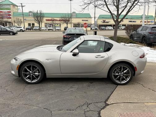 2023 Mazda MX-5 Miata RF Grand Touring