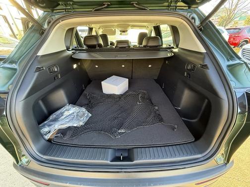 2025 Mazda CX-50 2.5 S Preferred Package
