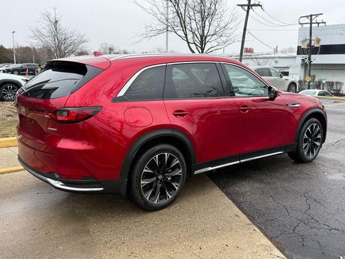 2024 Mazda CX-90 PHEV Premium Plus